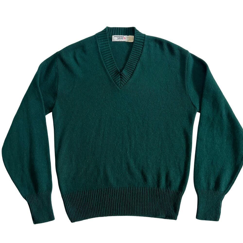 Penguin MunsingWear Vneck Sweater Vintage Mens Large L Green Knitted Vintage
